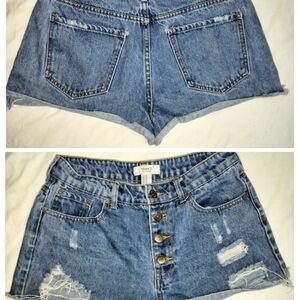 Forever 21 Shorts Size 28